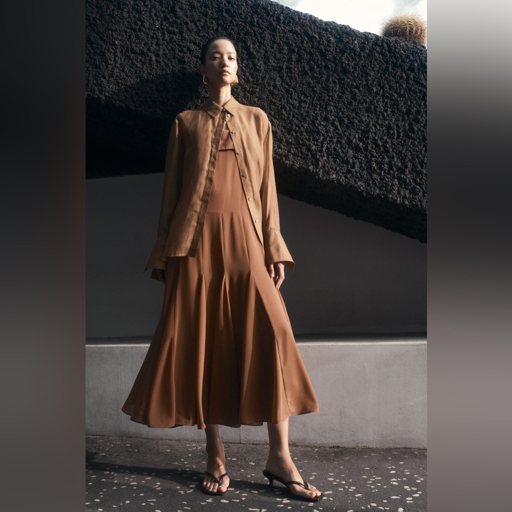 H&M Sz M Brown Flowy Minimalist Maxi Dress